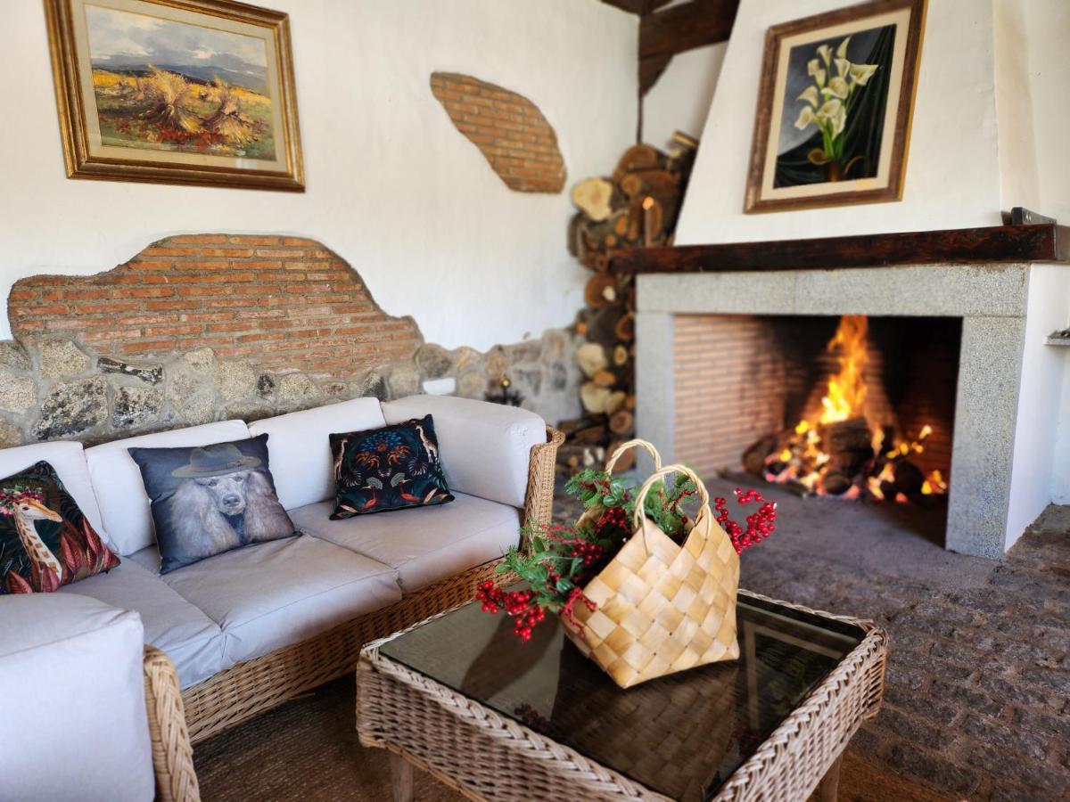 Casa Rural El Canto Del Agua マルパルティダ・デ・プラセンシア エクステリア 写真