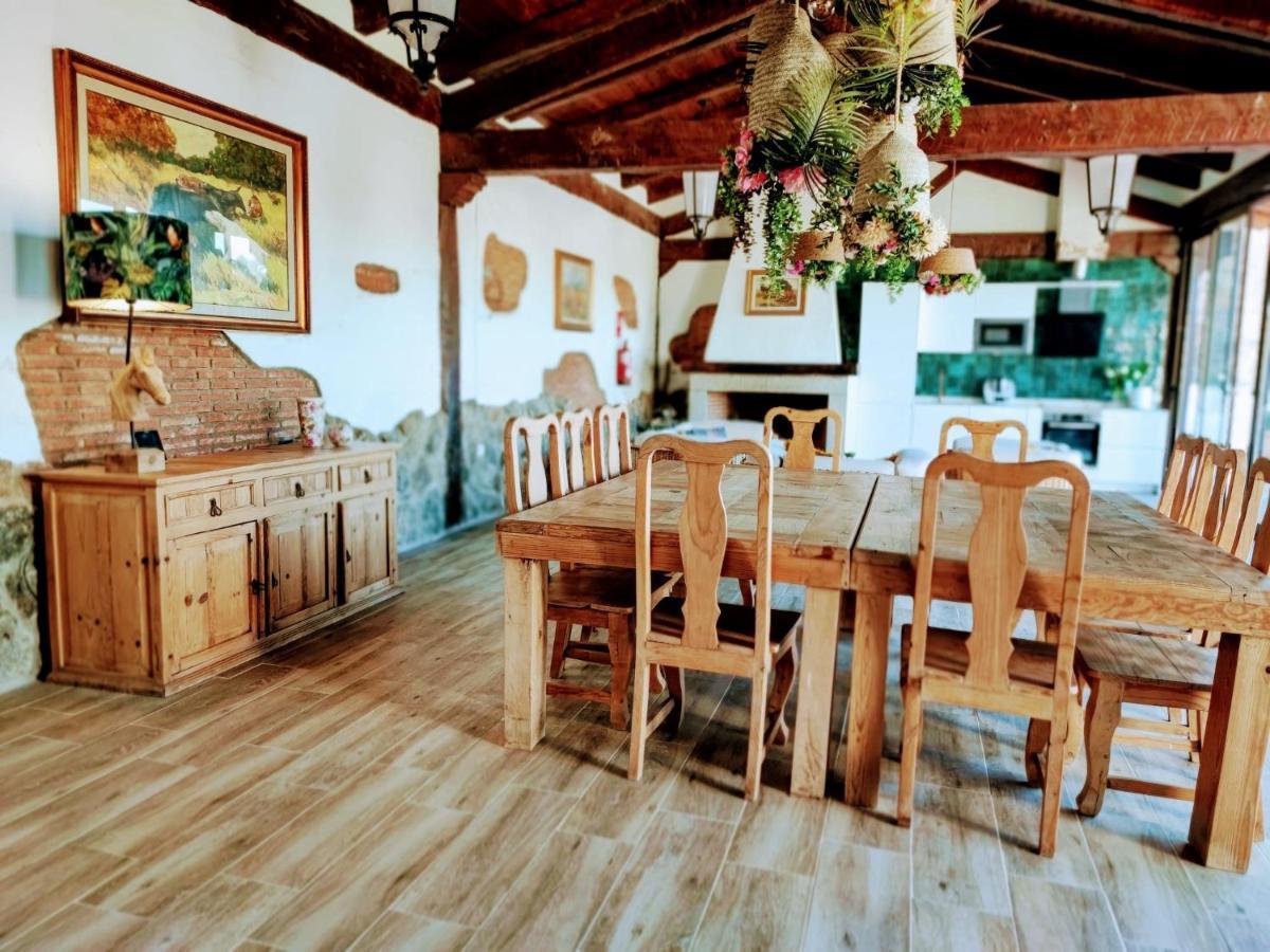 Casa Rural El Canto Del Agua マルパルティダ・デ・プラセンシア エクステリア 写真